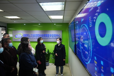 成都市人社系統(tǒng)積極開(kāi)展“12333全國(guó)統(tǒng)一咨詢(xún)?nèi)铡逼髽I(yè)宣傳活動(dòng)，提升服務(wù)效能優(yōu)化營(yíng)商環(huán)境